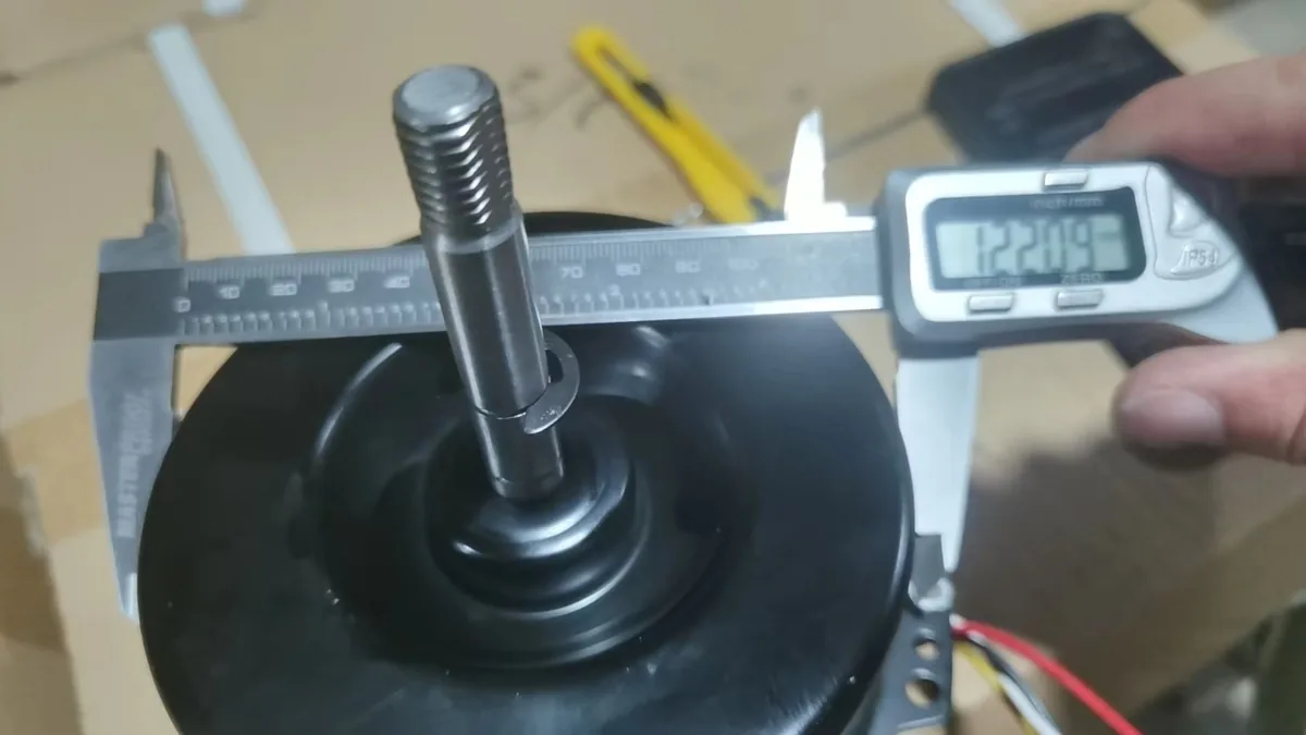 Shaft diameter checked with a digital caliper at the BAER factory